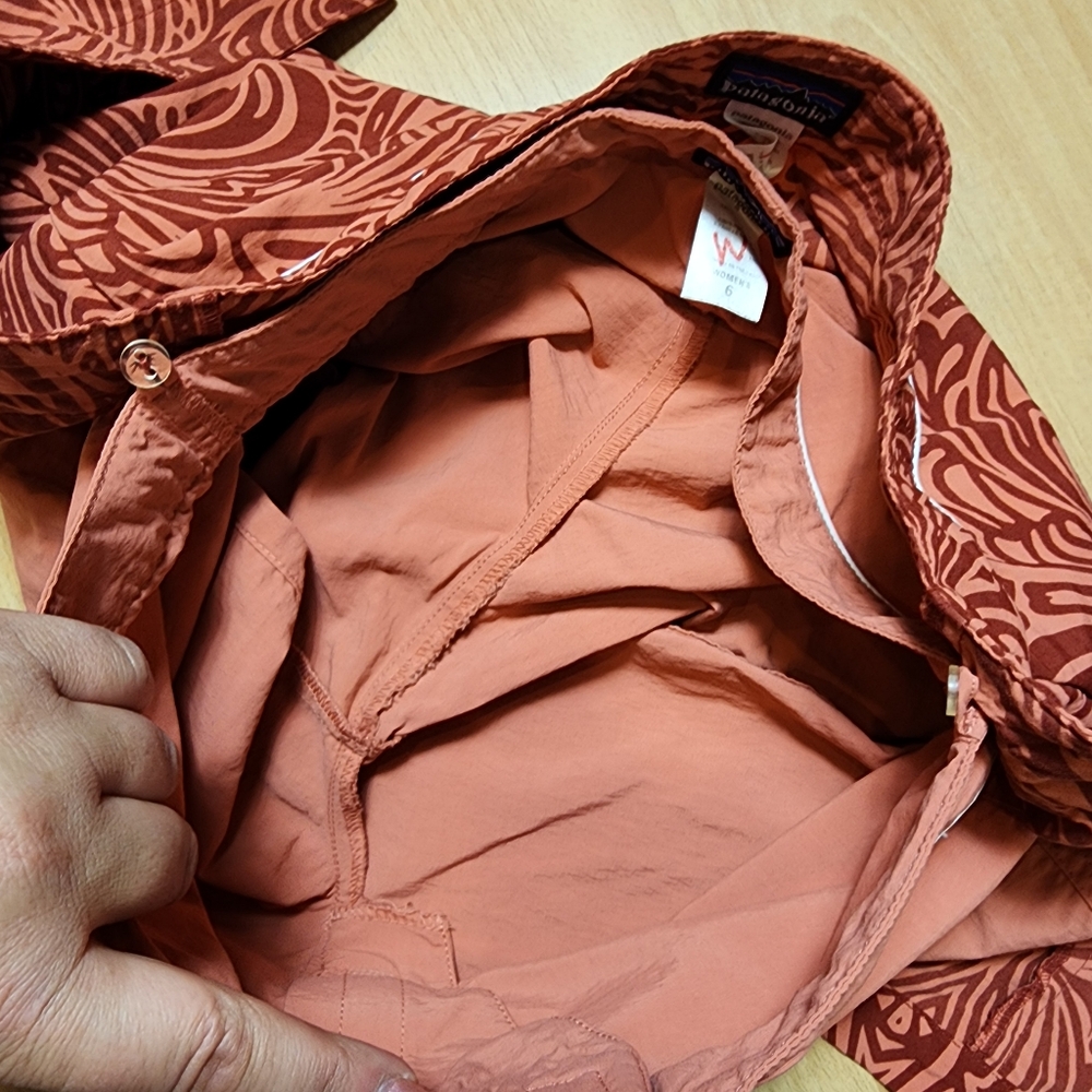 Patagonia Button Out Boardie Shorts Wrap‎ Skirt Size 6 Coral Red - Picture 13 of 16